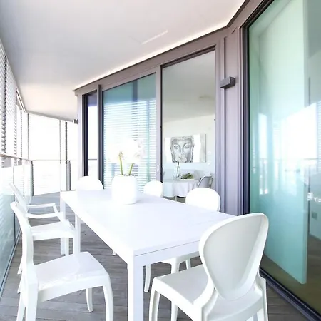 Torre Aquileia - Immobiliare Lägenhetshotell
