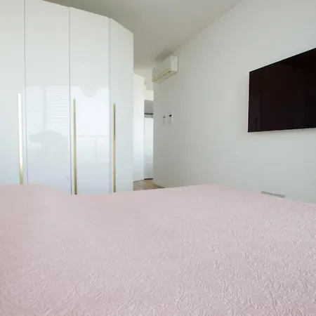 Hotel apartamentowy Torre Aquileia - Immobiliare 4*