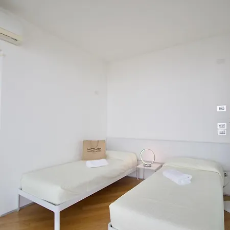 Torre Aquileia - Immobiliare 4*