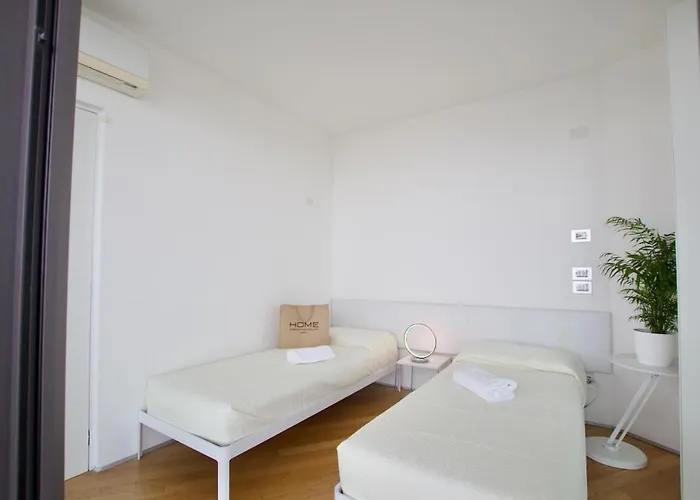 Torre Aquileia - Immobiliare 4*